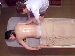 she loves to get a nasty and sexy massage