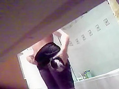 spied her while she showers