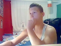 teen 18+ On Cam Handsome