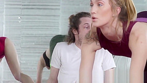 teen 18+ amateurs gobble dick