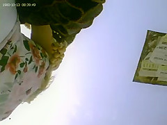 upskirt blondewhite