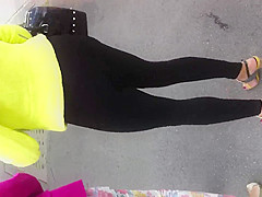 yellow bird