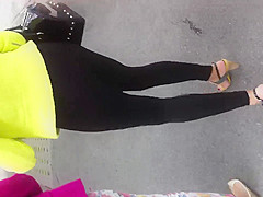 yellow bird